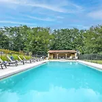 Le Manoir Des Hauts De Chaunac فيتراك