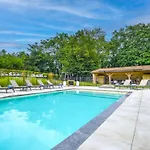 Le Manoir Des Hauts De Chaunac * فيتراك