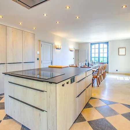 Le Manoir Des Hauts De Chaunac فيتراك