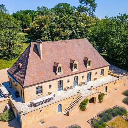 Le Manoir Des Hauts De Chaunac