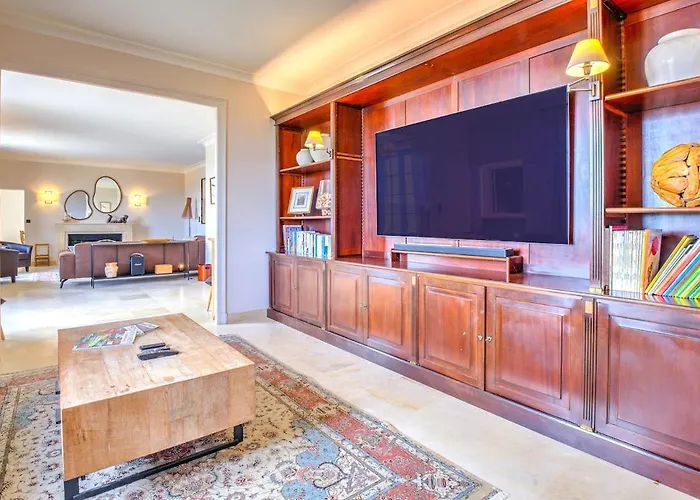 Villa Le Manoir Des Hauts De Chaunac